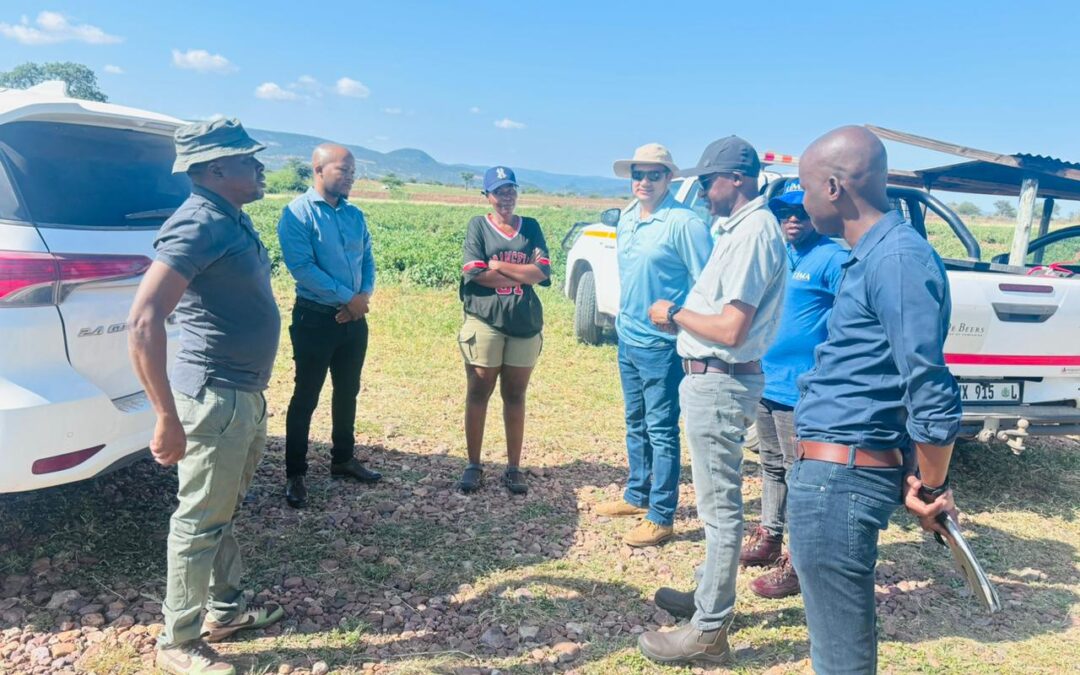 Mayor and De Beers delegation conduct oversight visit in farms