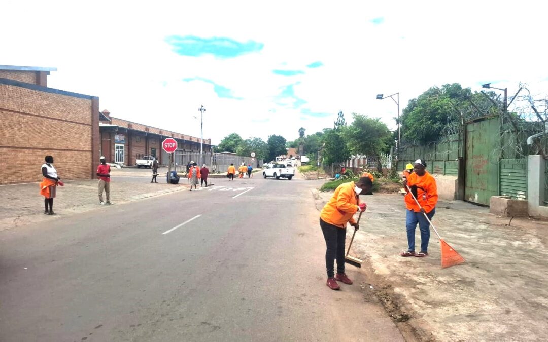 Joining hands to keep Musina clean